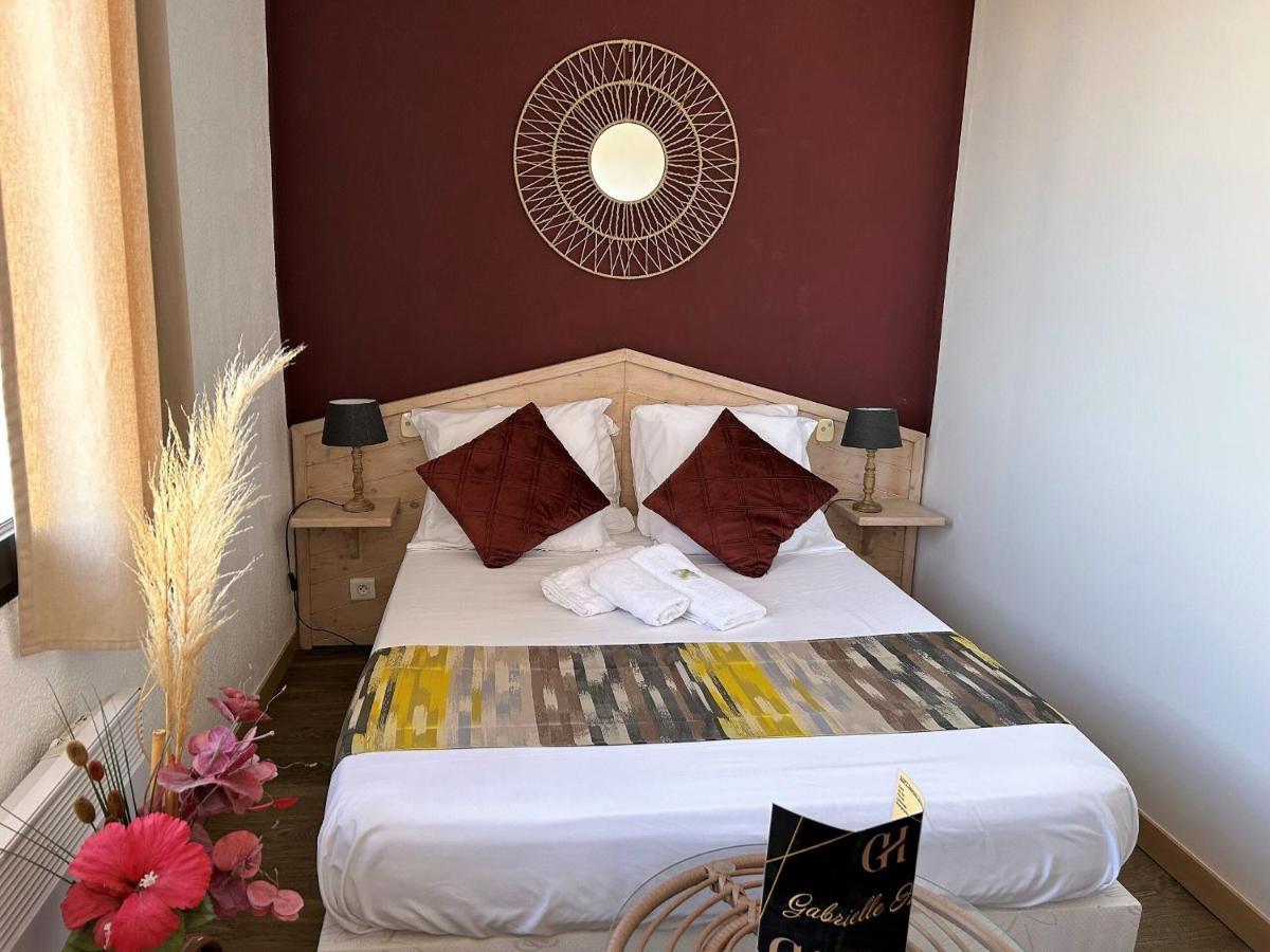 Gabrielle Hotel Aiguines Pokoj fotografie